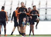 开云体育app-法国客场惊险战胜俄罗斯，荣登小组榜首，引发热议