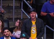 开云下载-包含湖人轻取新疆队，福克斯惊艳四座的词条