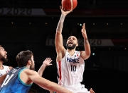 开云体育官方网站-法国队险胜日本队，辛杜关键制胜