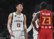 开云体育中国-步行者完胜山东队，郭艾伦刷新纪录