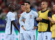 开云官网-葡萄牙碾压土耳其，格纳布里扛起全队