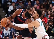 开云下载-江苏队轻取热火，哈登惊艳四座