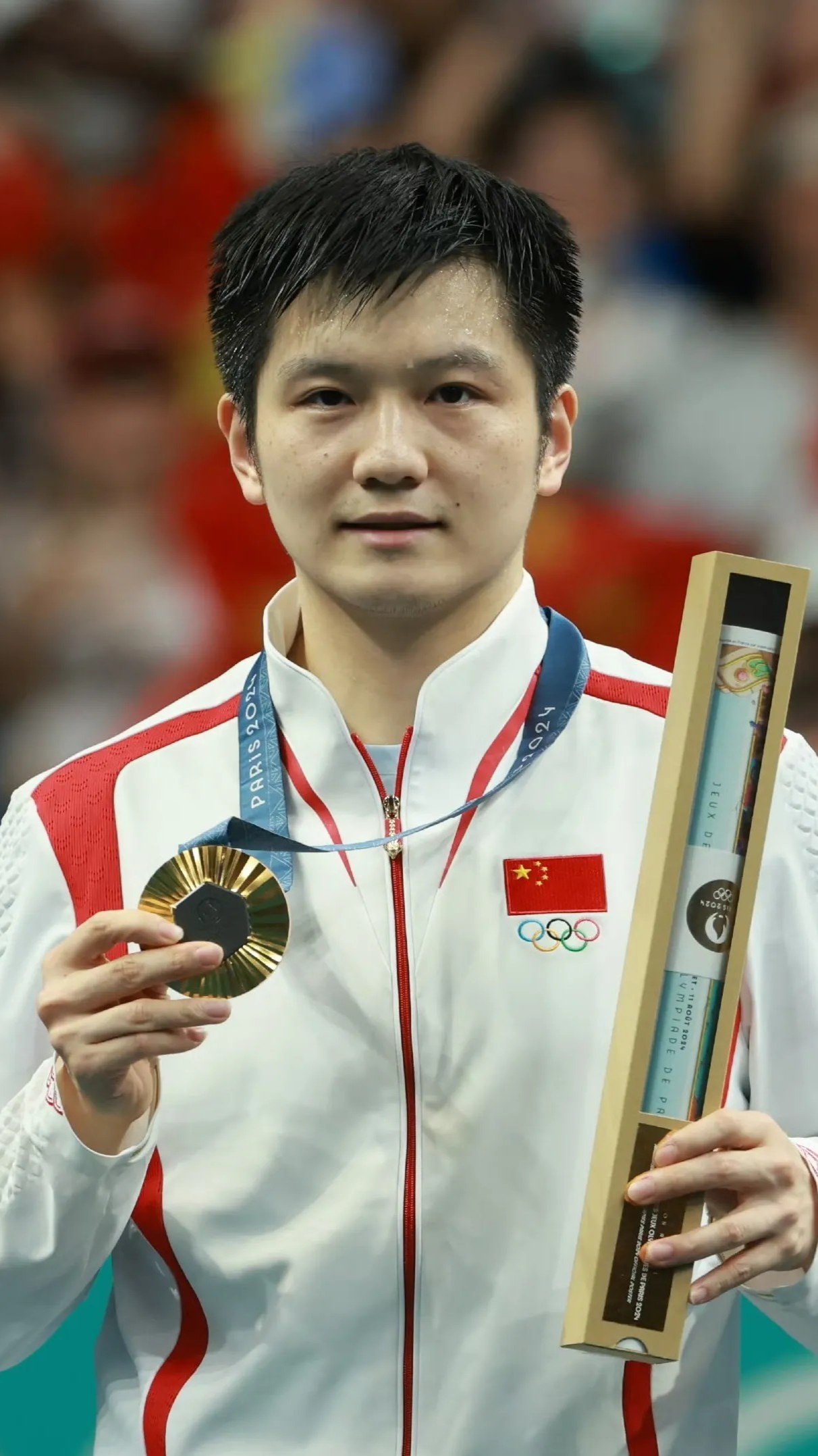 包含意大利运动员勇夺冠军，东京奥运再创佳绩，士气大振的词条