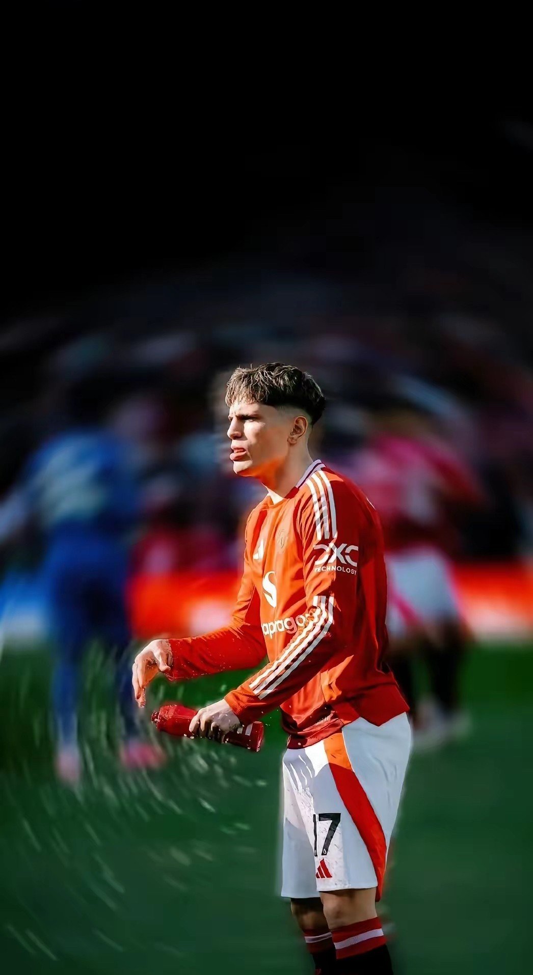 曼联客场难挽败局,欧冠希望渺茫,势不可挡 曼联客场难挽败局,欧冠希望渺茫,势不可挡