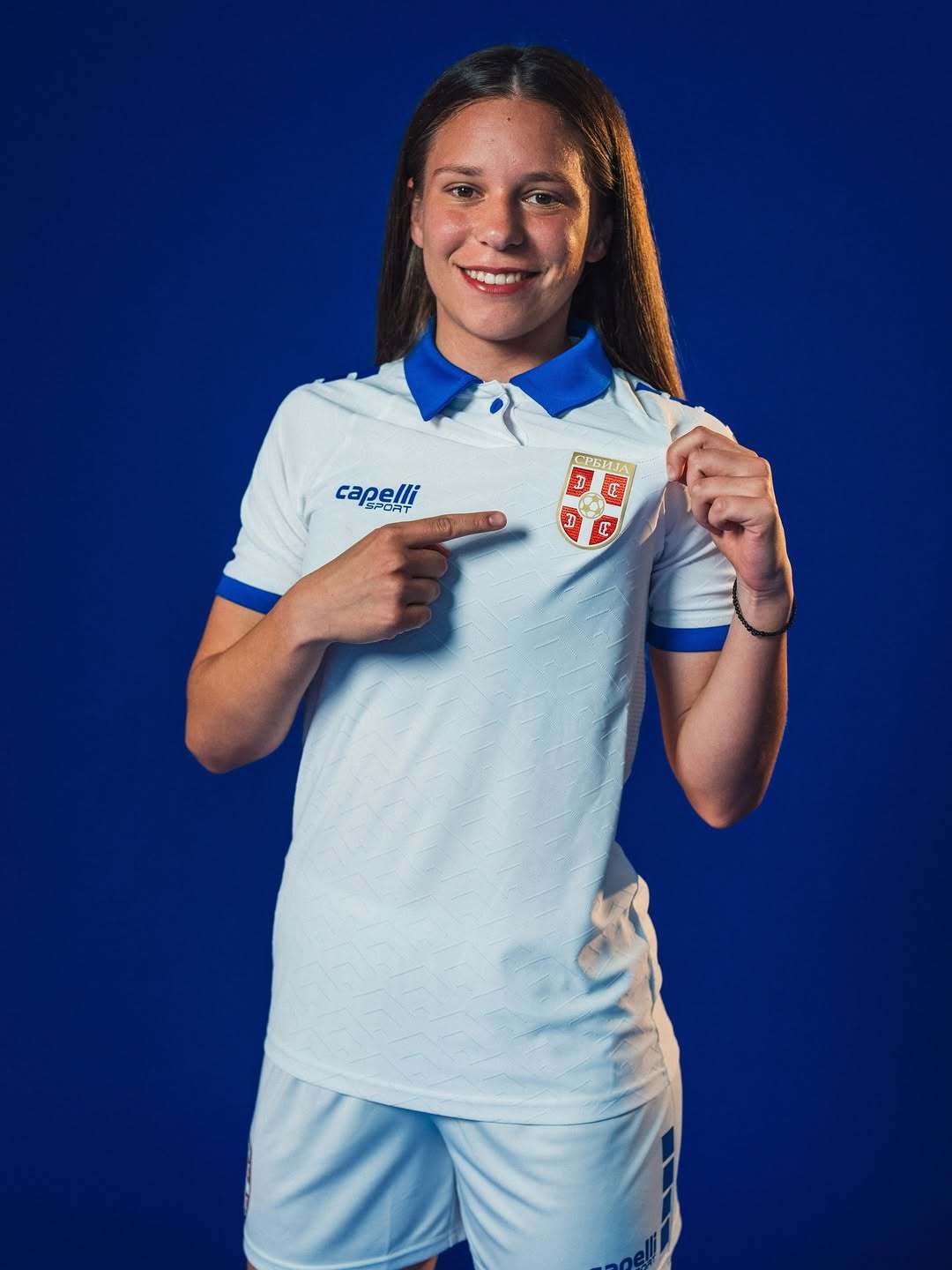 塞尔维亚客场击败卢森堡,晋级快车道,掌声雷动的简单介绍 塞尔维亚客场击败卢森堡,晋级快车道,掌声雷动的简单介绍