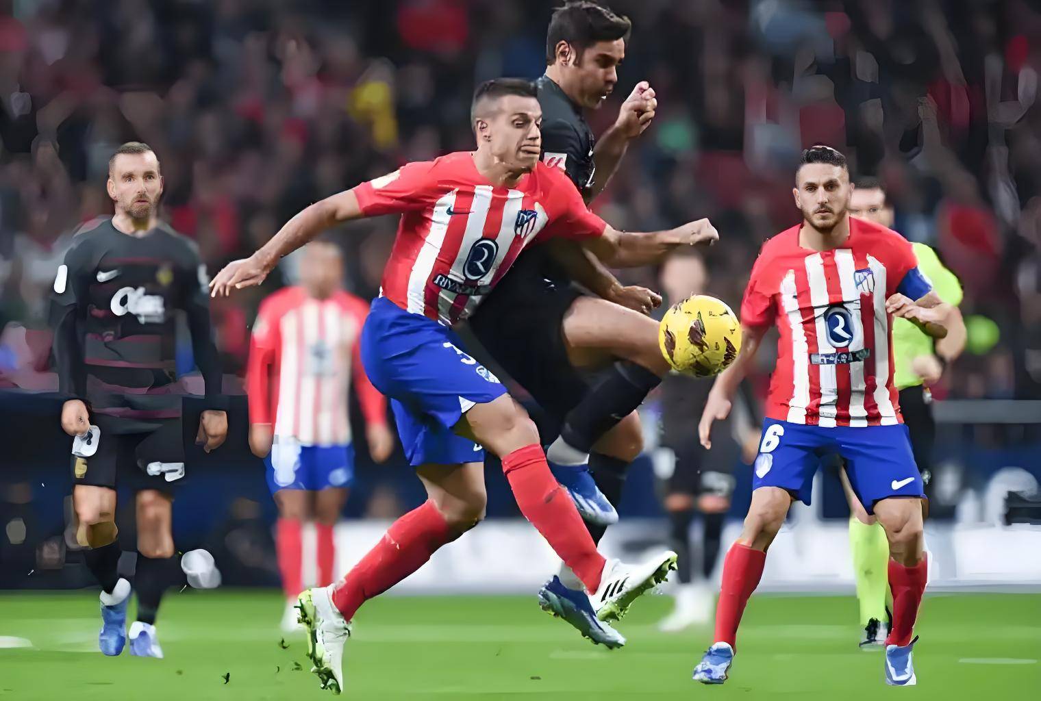 关于萨拉戈萨主场惨败莱万特,保级形势更加严重,战绩斐然的信息 关于萨拉戈萨主场惨败莱万特,保级形势更加严重,战绩斐然的信息