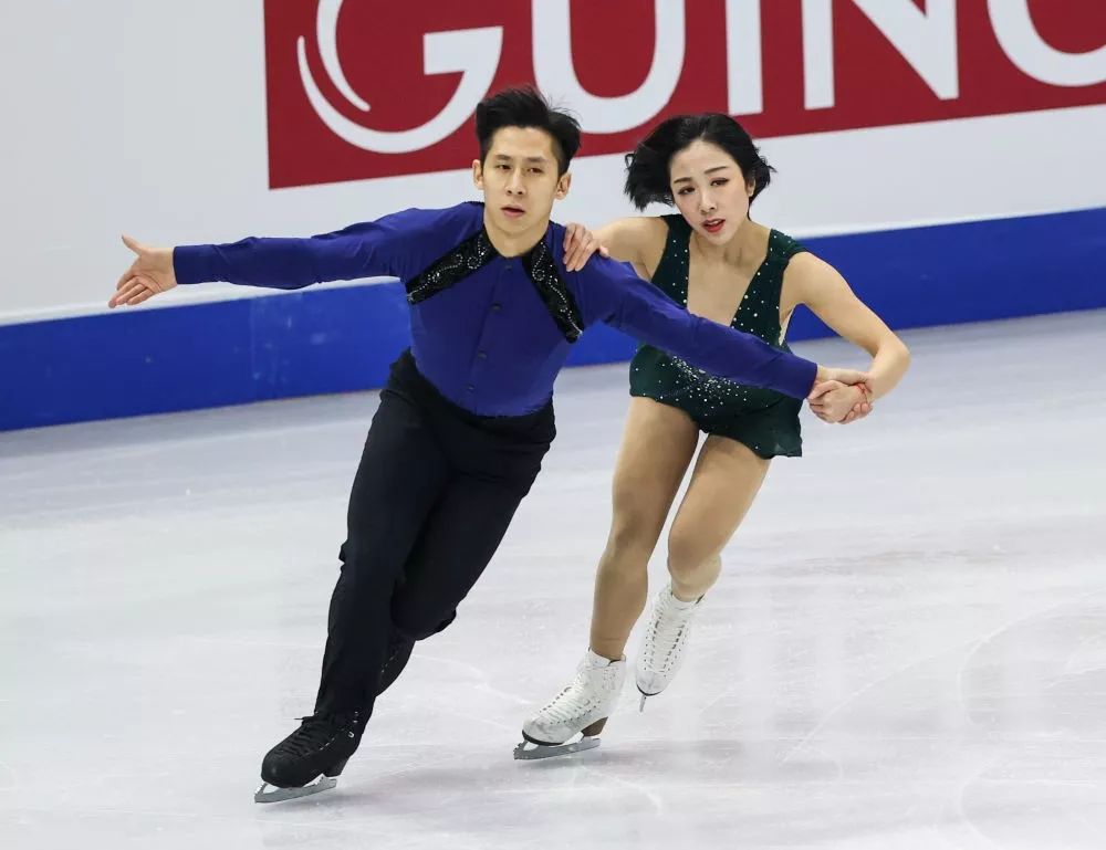 关于南斯拉夫队姐夺华南锦标赛桂冠,战绩斐然的信息 关于南斯拉夫队姐夺华南锦标赛桂冠,战绩斐然的信息