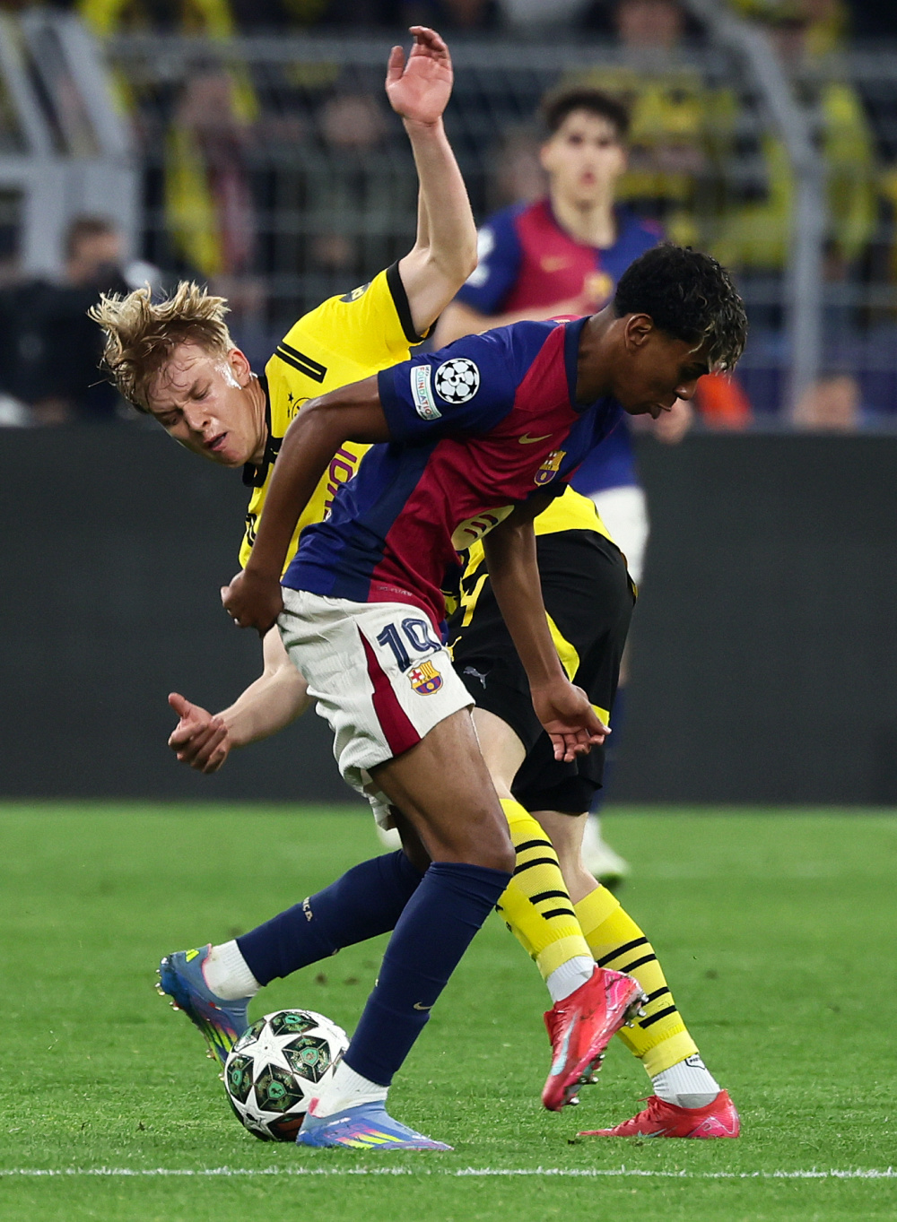 巴塞罗那完成胜利,晋级欧冠淘汰赛,表现亮眼的简单介绍 巴塞罗那完成胜利,晋级欧冠淘汰赛,表现亮眼的简单介绍