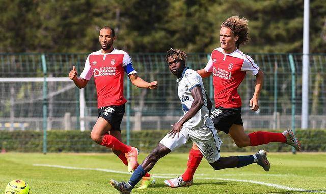 甘冈客场取胜,继续保持良好状态,稳步上升 甘冈客场取胜,继续保持良好状态,稳步上升