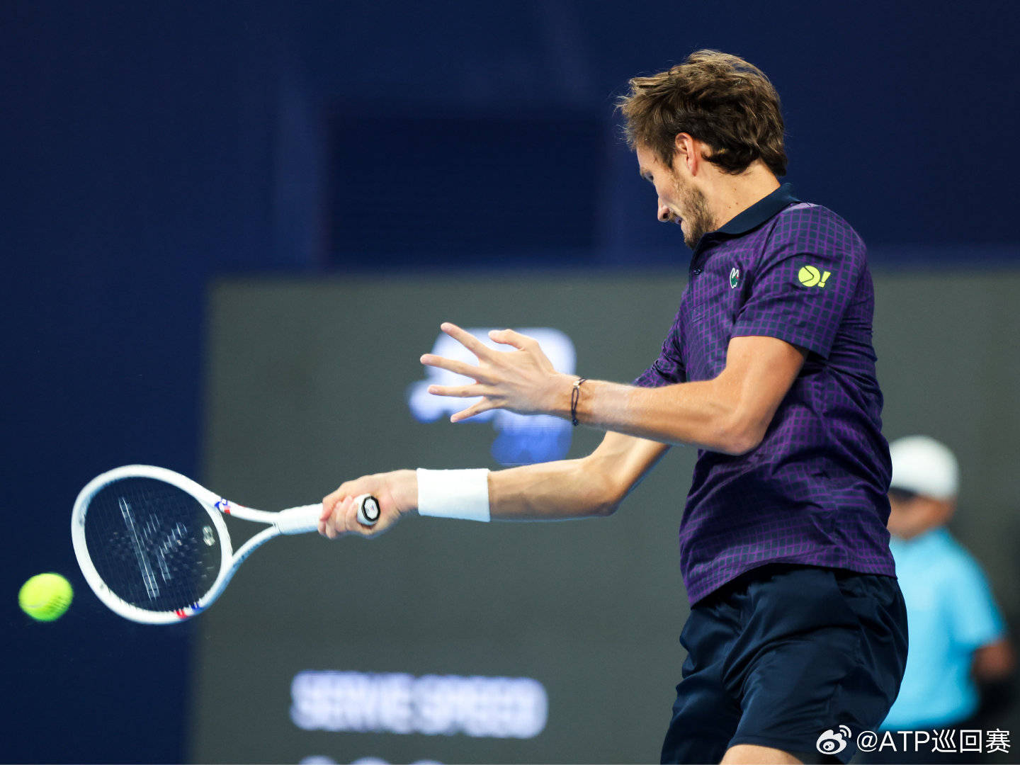 年终总决赛碾压联合杯，梅德韦杰夫关键制胜