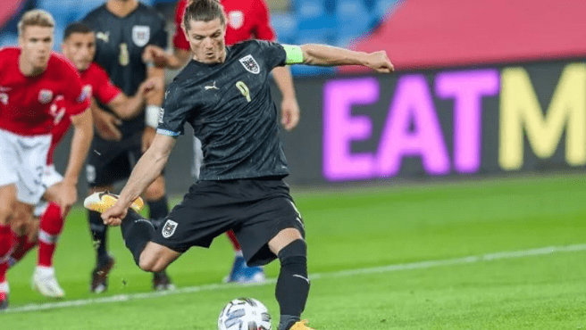 英格兰队轻取奥地利队，张继科状态火热