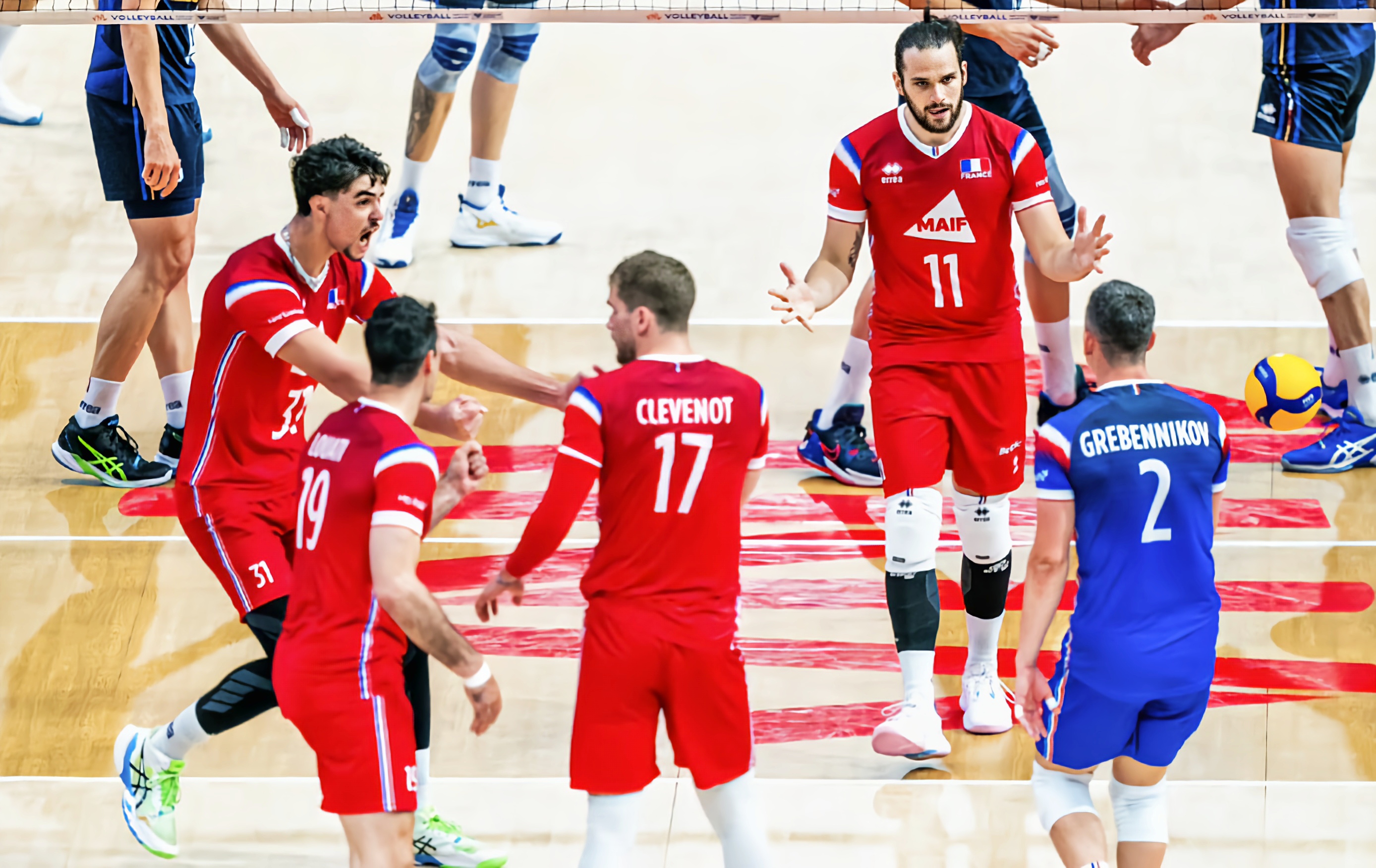 法国队完胜德国队，安赛龙状态火热