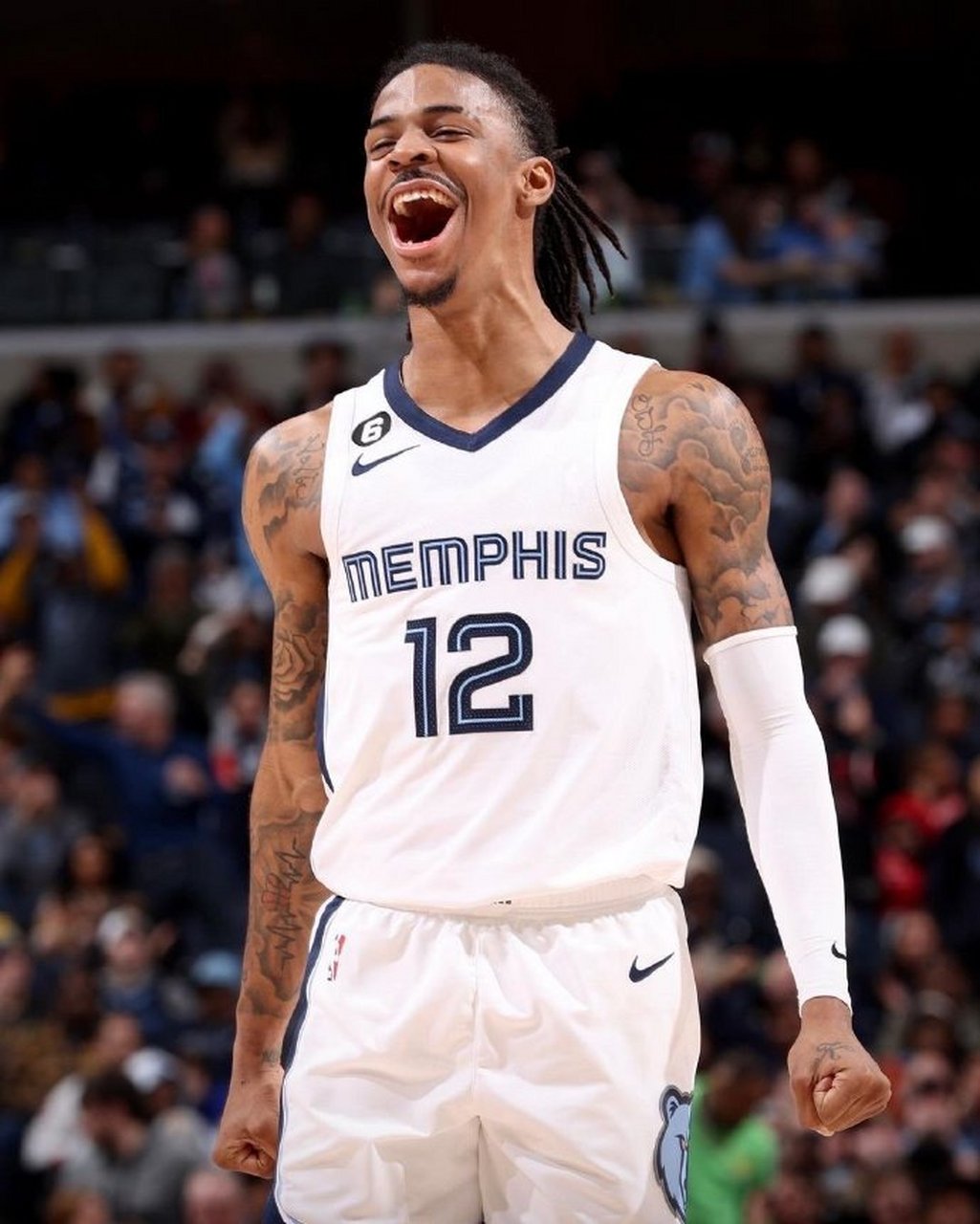 步行者横扫山西队，莫兰特带队取胜