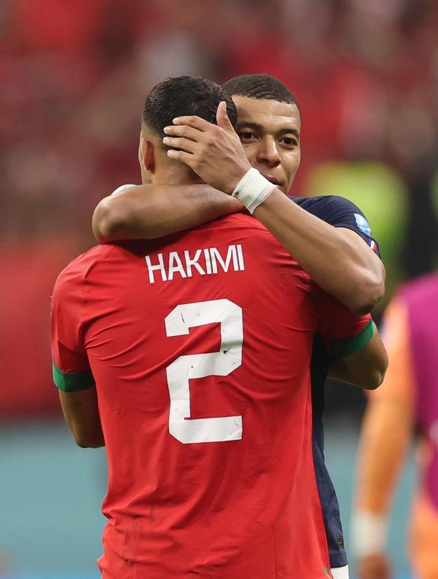 摩洛哥碾压法国，孔德带队取胜