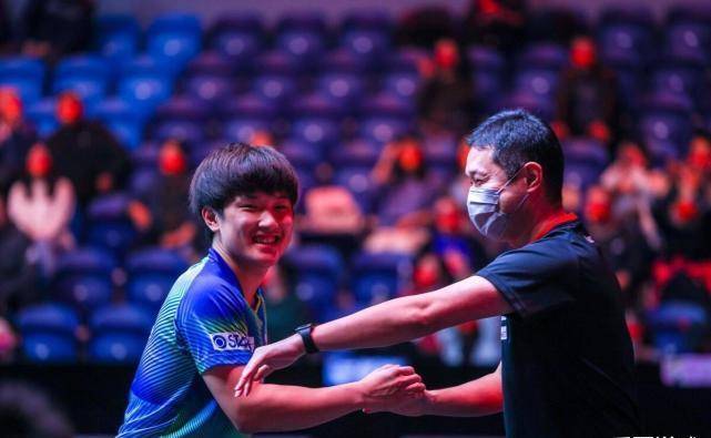 韩国队完胜日本队，奥恰洛夫点燃赛场