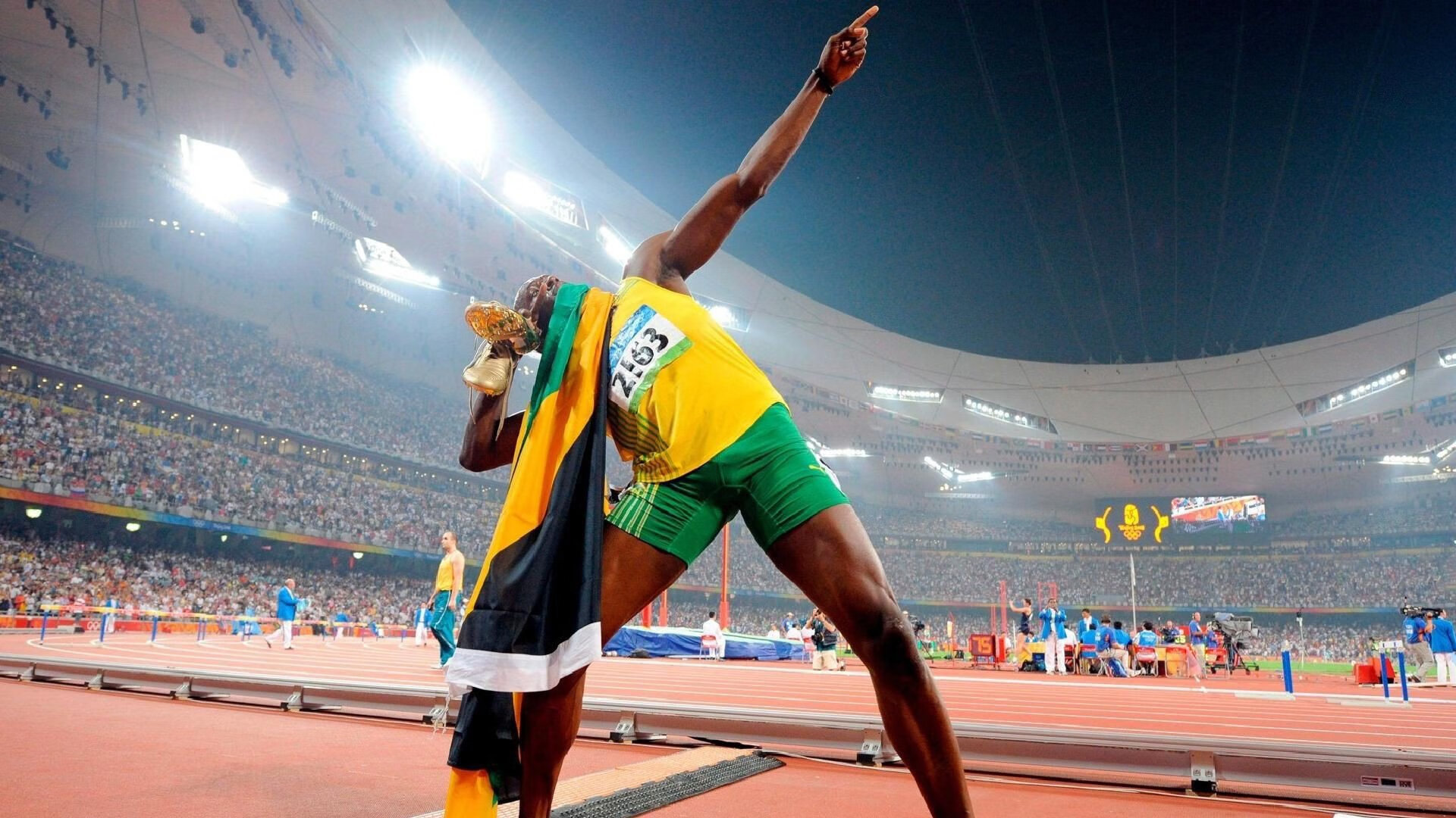 雨夜制霸!莱比锡红牛客场撕碎爱尔兰防线,皮克化身中场魔术师