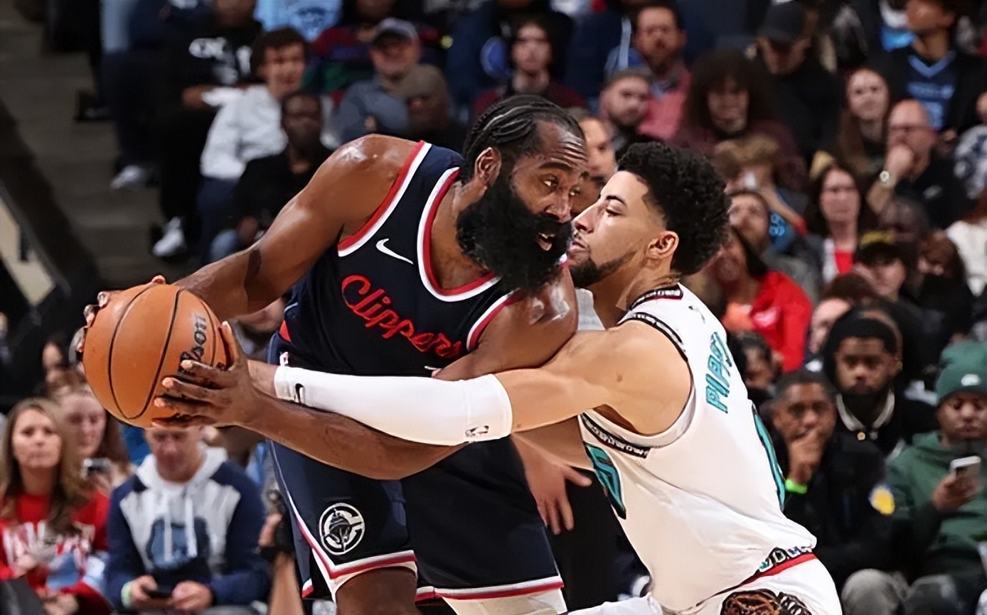 江苏队轻取热火，哈登惊艳四座